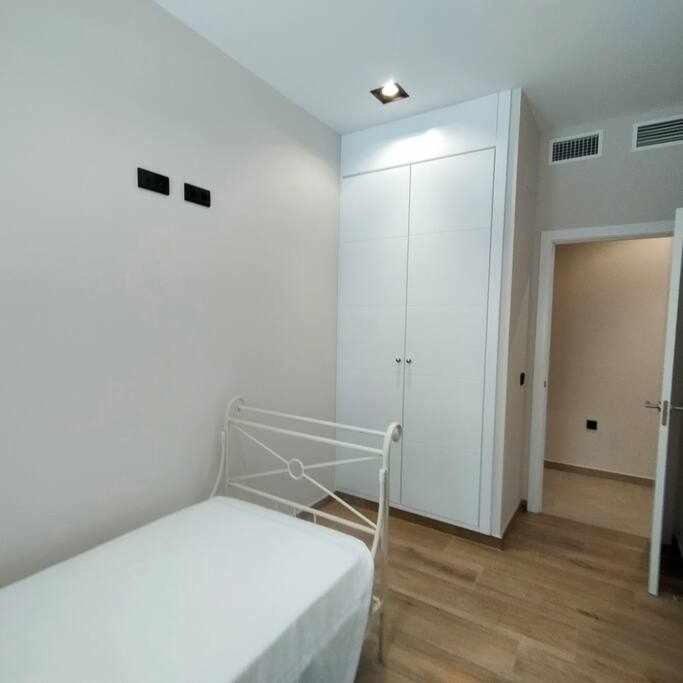Apartament Estupendo Piso Nuevo En Playa Victoria Kadyks Zewnętrze zdjęcie